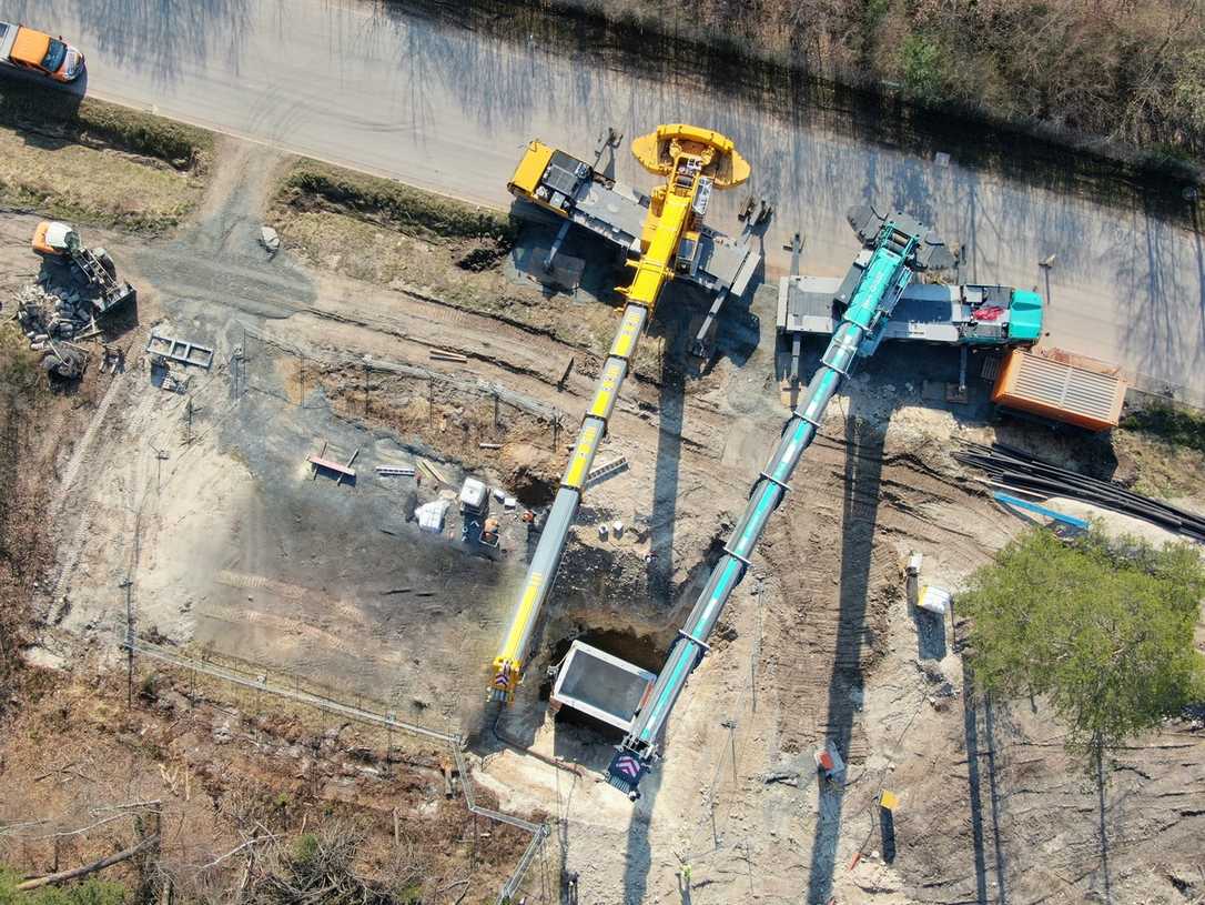 Tieferlegung einer Abwasserleitung mit Pumpenschacht-Einbau