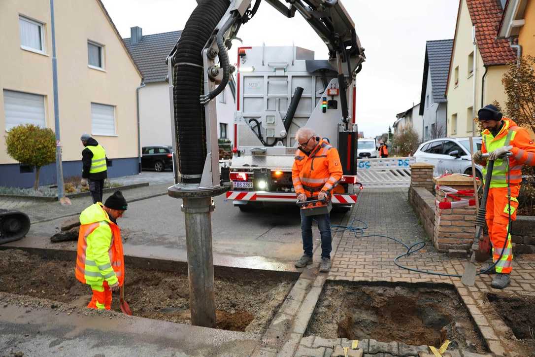 Saugbagger von MTS im Einsatz bei DBS Schmitt Saugbagger von MTS im Einsatz bei DBS Schmitt