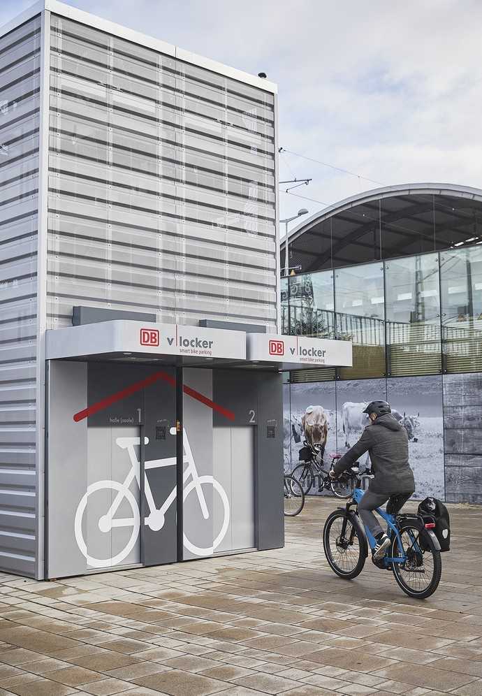 Auch am Bahnhof in Halle steht ein Velo-Turm. Wegen notorischer Platznot ist der vollautomatische Fahrradparkturm hier die ideale Lösung. | Foto: SFS