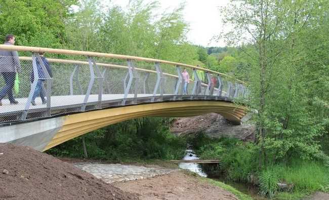 Neues Konzept: Stuttgarter Holzbrücke erstmals realisiert