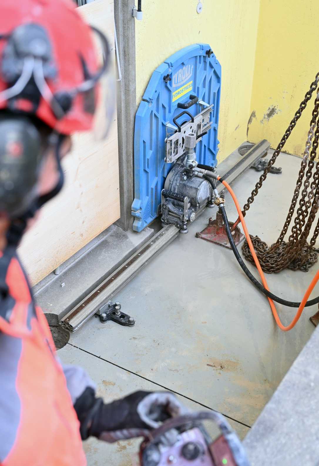 Tyrolit Kompaktwandsäge WSE912 zeigt Stärken beim Rückbau