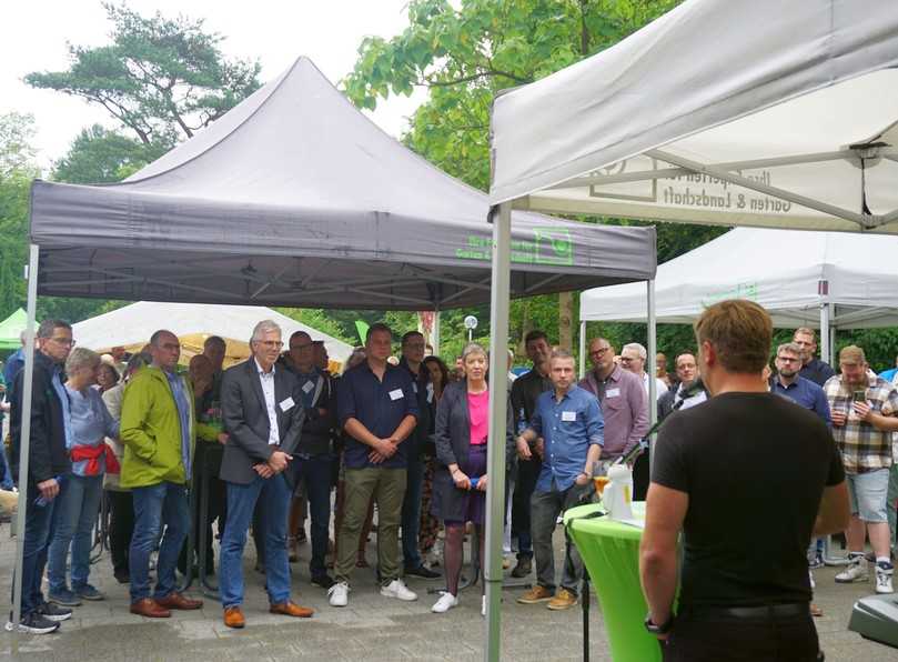 Beim Sommerfest der Hamburger Landschaftsgärtner stand das Thema Nachhaltigkeit im Fokus. | Foto: FGL HH/Kottich