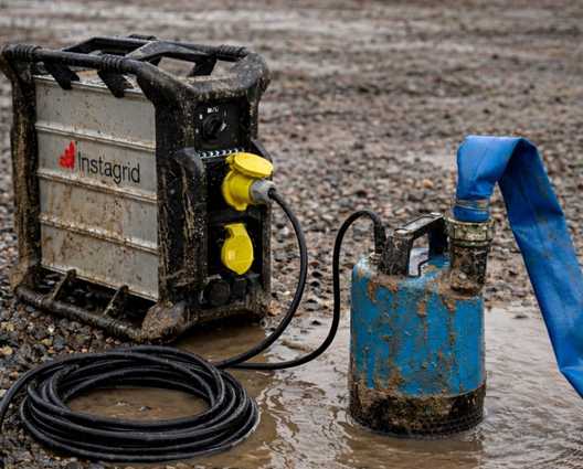 Akku statt Netz: Pumpen im Praxistest