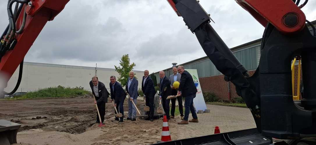 Neue Bodenhalle bei Deula Rheinland in Kempen Neue Bodenhalle bei Deula Rheinland in Kempen