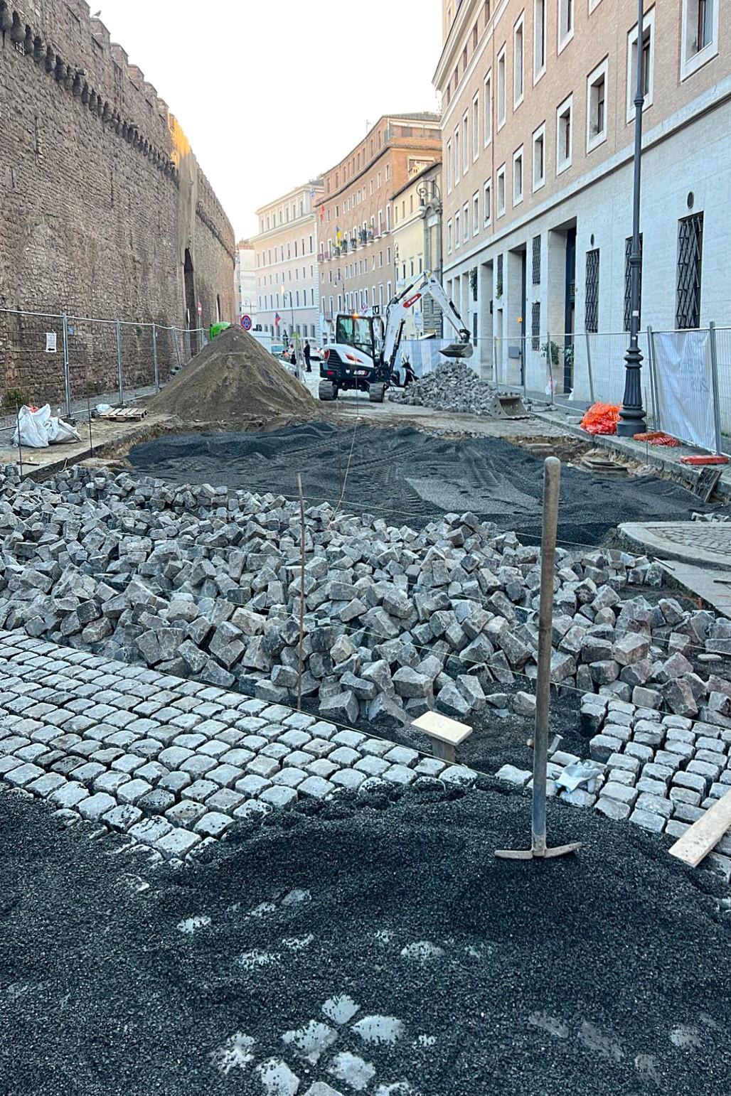 Arbeiten zum katholischen "Heiligen Jahr". | Foto: Bobcat