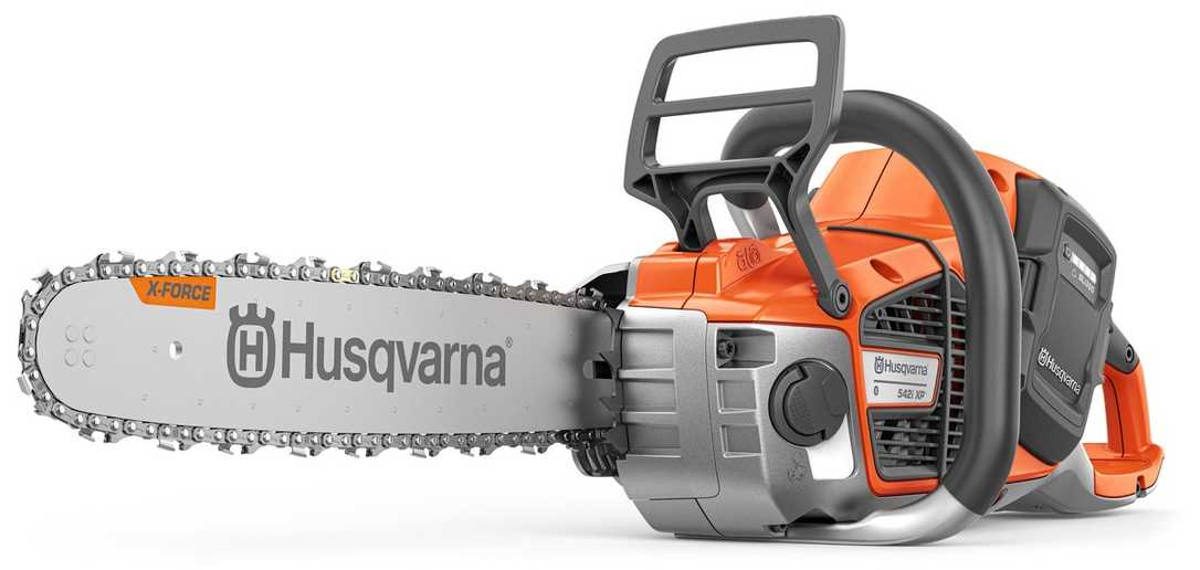 November 2024 im Garten mit Husqvarna 542i XP Akku-Kettensäge - jetzt ausgezeichnet