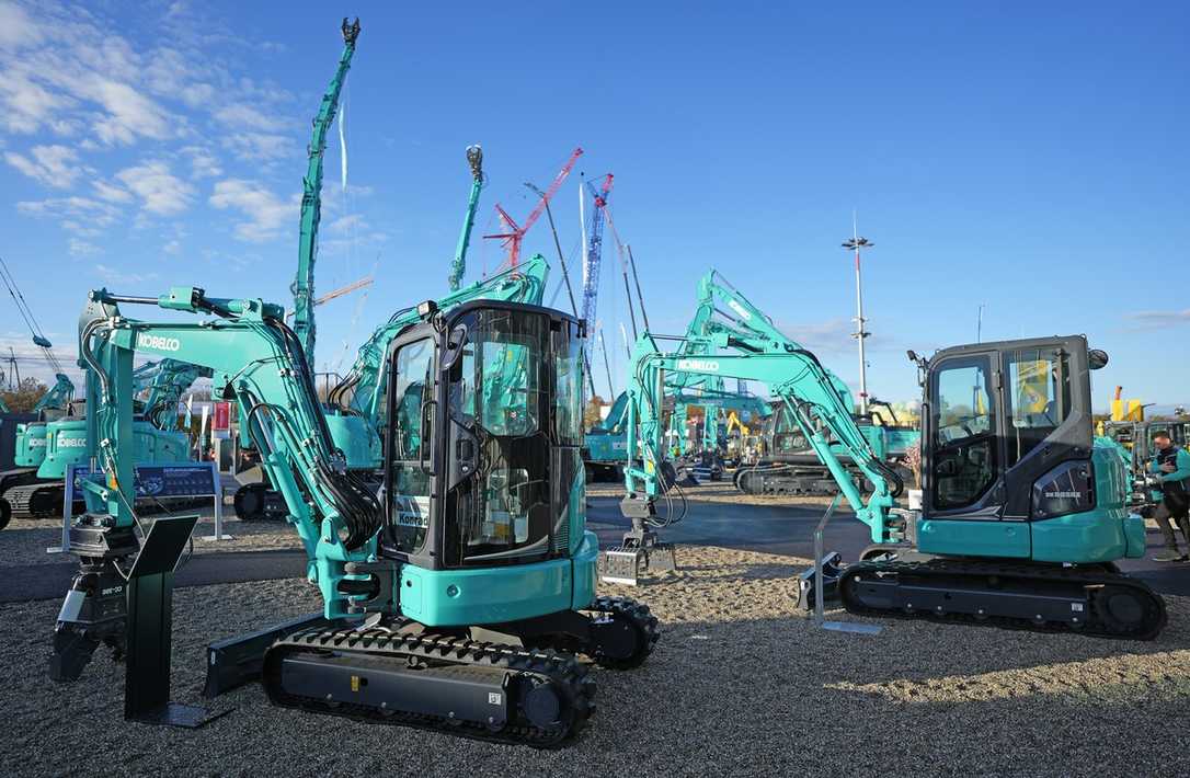 Kobelco zeigte neue Minibagger auf der Bauma