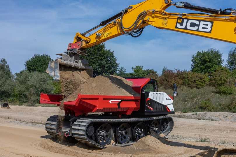 Die Kettendumper transportieren über 11 Tonnen Material an schwer zugängliche Einsatzorte. | Foto: Powerbully