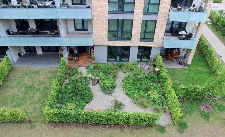 Anspruchsvolle Gartengestaltung im verdichteten Stadtraum