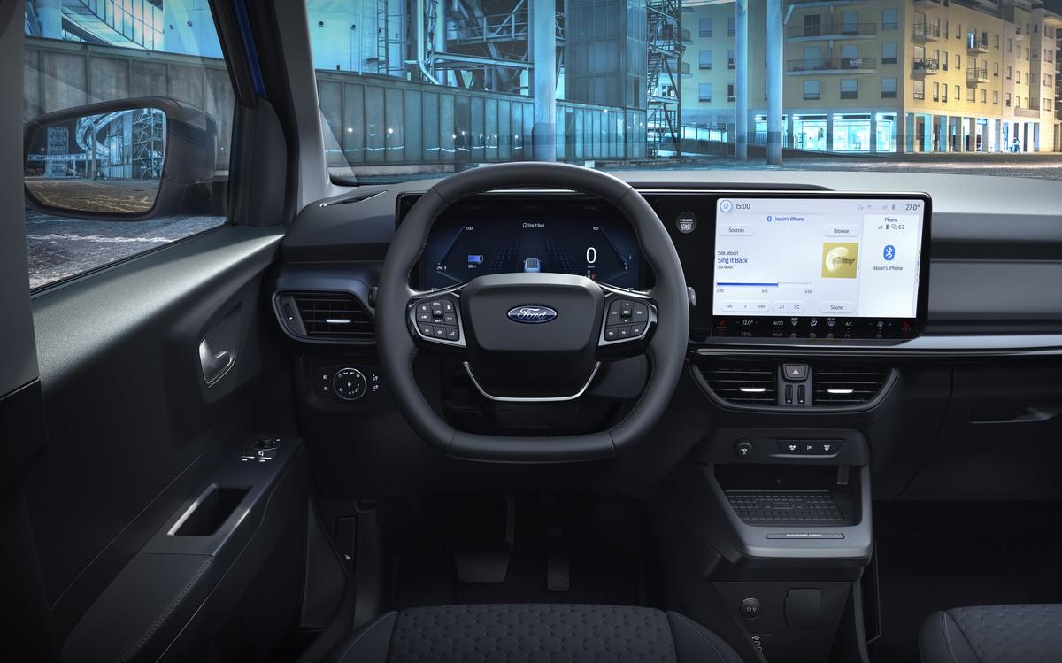 Modern und digital zeigt sich das neue Cockpit mit abgeflachtem Multifunktionslenkrad. | Foto: Ford