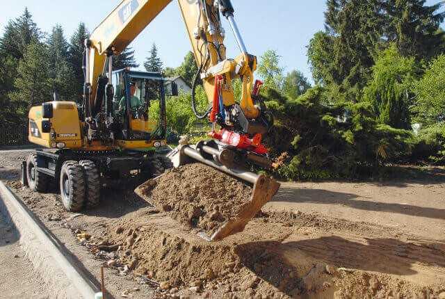 30 Jahre Schwenkrotator: Rototilt will auf den Weltmarkt