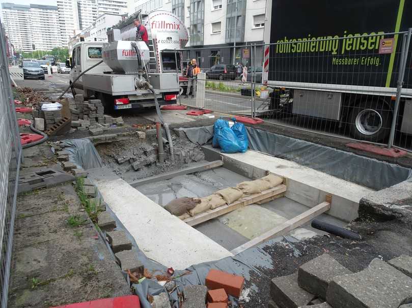 Verfüllung der Baugrube | Foto: Pipefocus Bezela GmbH