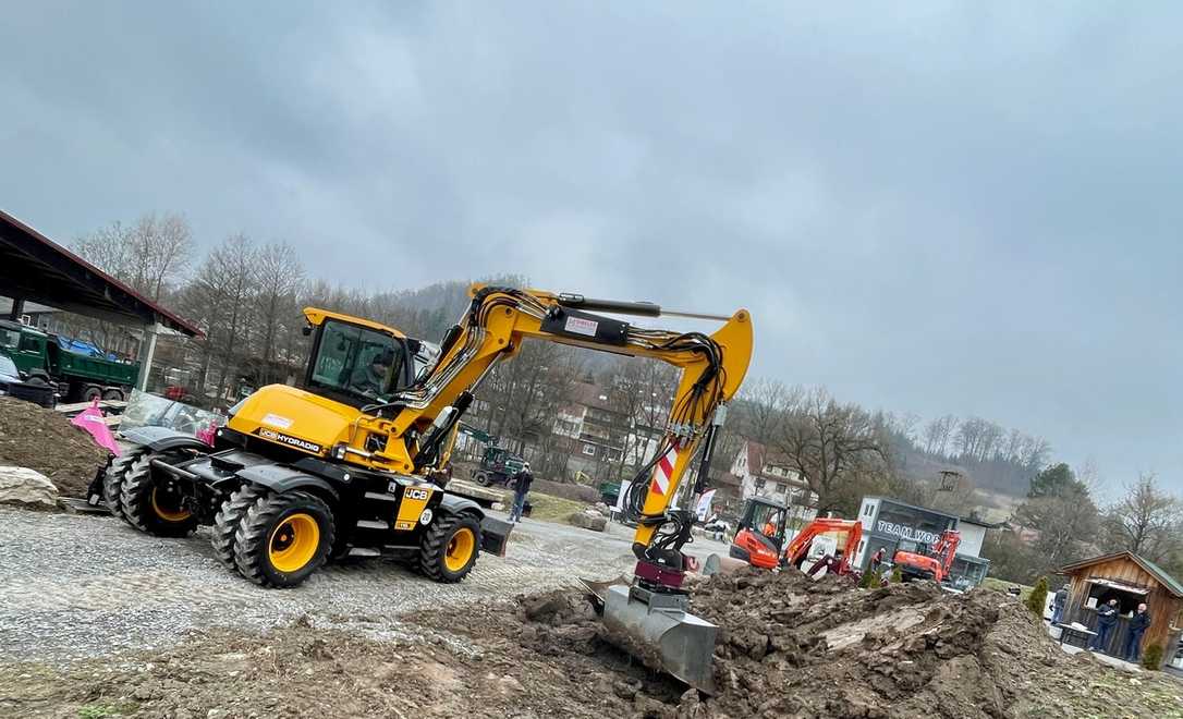 Holp Rototop Bagger-Drehantrieb auf der Messe RecyclingAktiv & TiefbauLive