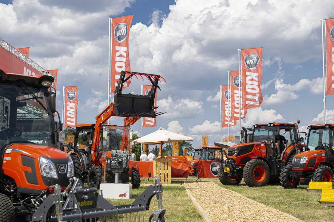 Kioti auf der Demopark 2025: Das ganze Produktportfolio zum Anfassen Kioti auf der Demopark 2025: Das ganze Produktportfolio zum Anfassen