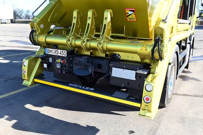 Der 450 PS starke DAF XD-Absetzkipper ist für den Anhängerbetrieb vorgerüstet. | Foto: Quatex