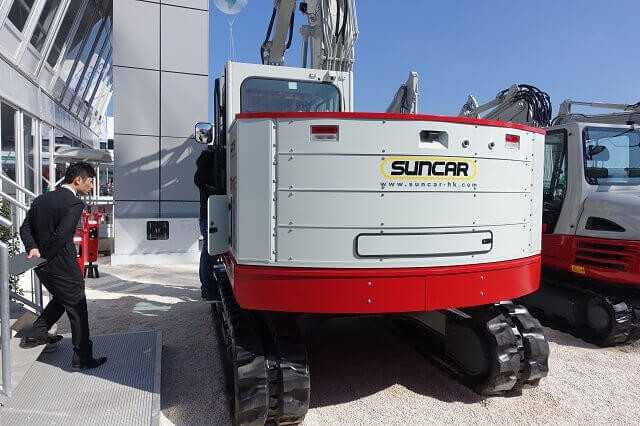 Der elektrisch angetriebene TB 1140E wurde auf dem Stand von Takeuchi und W. Schäfer präsentiert.