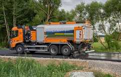 ++ Schäfer-Technic: Maßgeschneiderte Bitumenspritzmaschine ++
