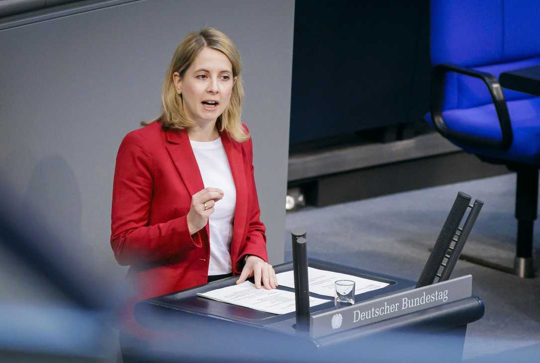 Neustart im Wohnungsbau: Erwartungen an die neue Bauministerin Hubertz Neustart im Wohnungsbau: Erwartungen an die neue Bauministerin Hubertz