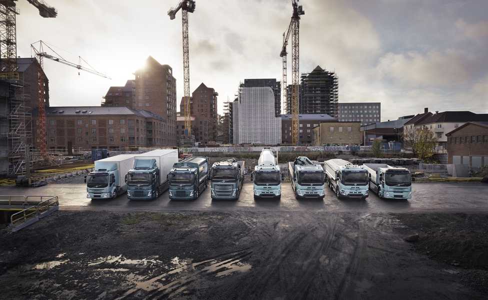 Rekordauftrag: Holcim bestellt 1.000 Elektro-Lkw bei Volvo Trucks