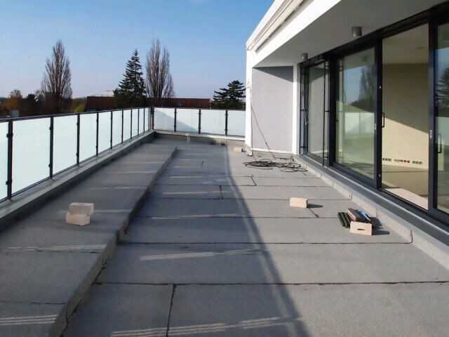 Praxisbericht: Anspruchsvoller Pflasterbau auf einer Dachterrasse