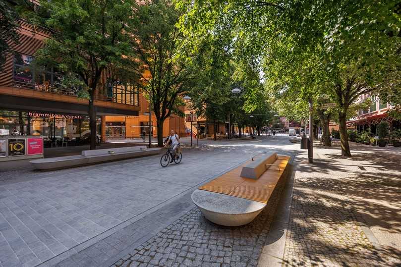 Auch der Potsdamer Platz in Berlin und sein Belag aus Natursteinpflaster trägt die Handschrift von Otto Kittel. | Foto: Otto Kittel Auch der Potsdamer Platz in Berlin und sein Belag aus Natursteinpflaster trägt die Handschrift von Otto Kittel. | Foto: Otto Kittel