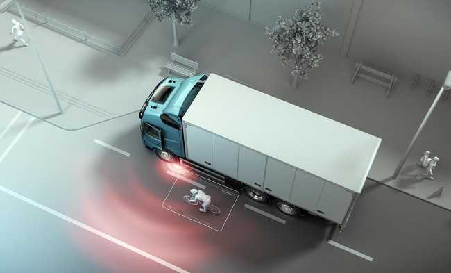 Dooring-Unfälle, bei denen Fahrradfahrer mit einer sich plötzlich öffnenden Fahrzeugtür zusammenstoßen, sind mit dem neuen Türöffnungswarner von Volvo Trucks passé. | Foto: Volvo Trucks