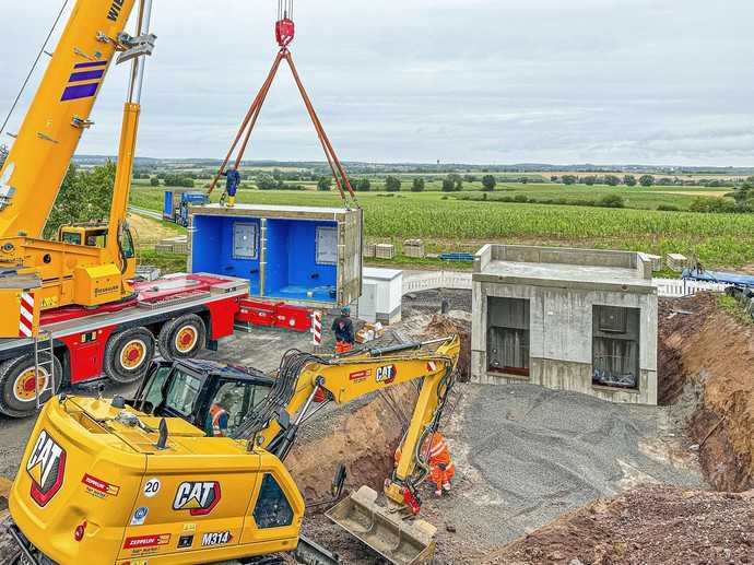 Die Trinkwasserspeicher bestehen aus zwei Kammern und sind mit PEHD ausgekleidet. | Foto: Finger Baustoffe GmbH