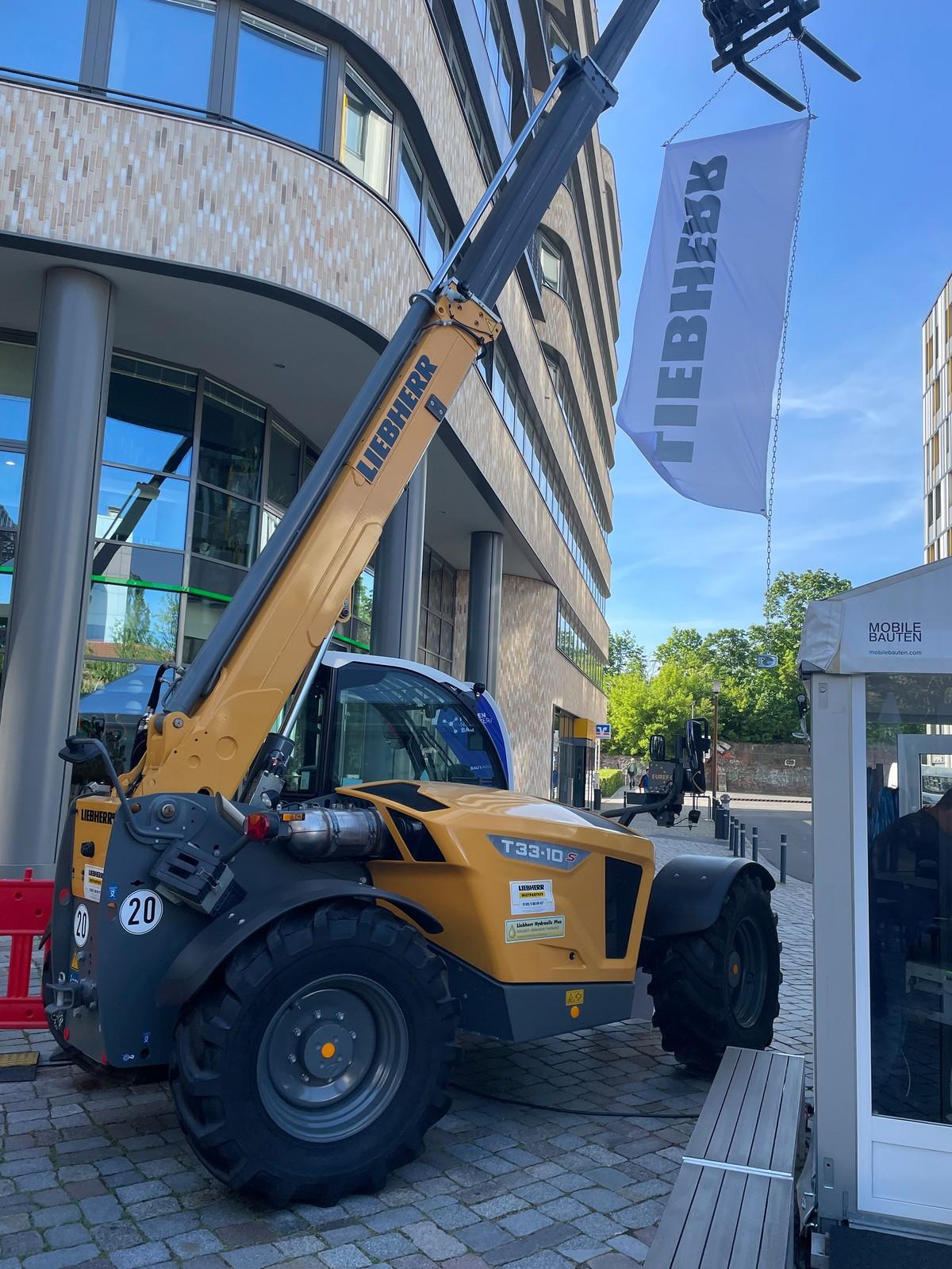 Beim Tag der Bauindustrie in Berlin präsentierte sich Liebherr als starker Partner für die Baubranche. | Foto: Liebherr