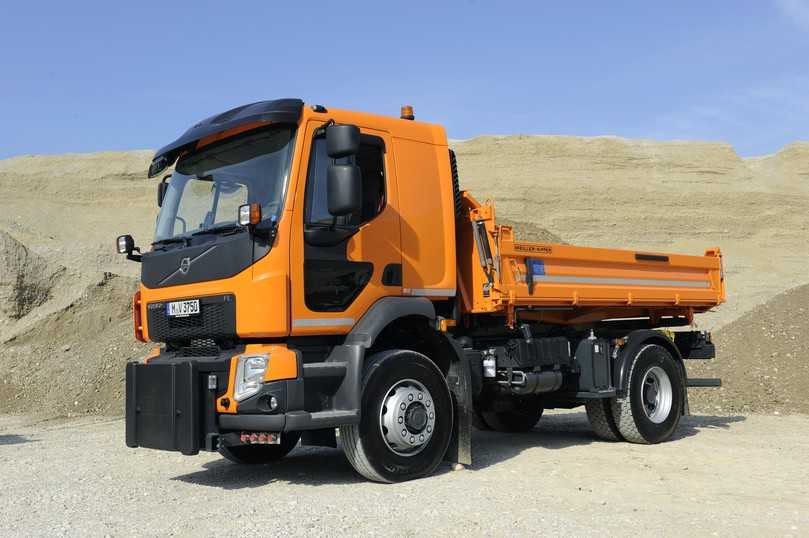 Volvo FL 280 4x4 Dreiseitenkipper | Foto: QUATEX