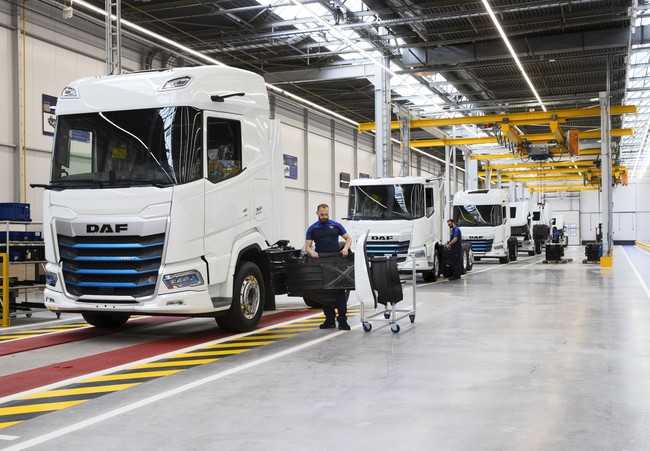 Im 5.000 m2 großen DAF-Montagewerk in Eindhoven baut der Lkw-Hersteller die Electric-Baureihen zusammen. | Foto: DAF Trucks