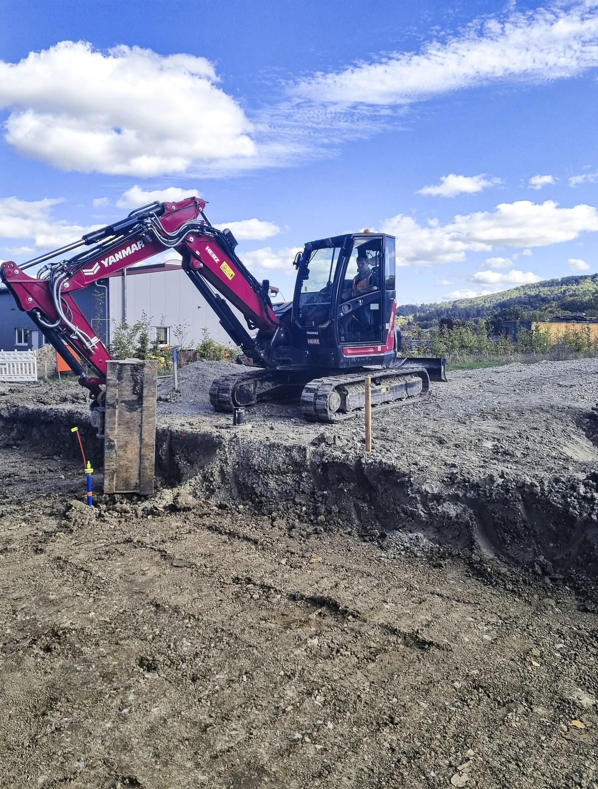 Firma Herz Transporte-Erdbau setzt in verschiedenen Einsatzbereichen auf Yanmar-Maschinen – wie den ViO80. | Foto: Yanmar