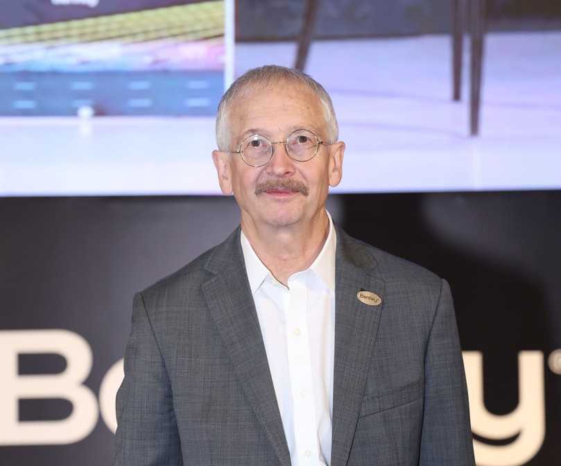 Dr. Thomas Krom ist Segment Director for the Environment bei Seequent, promovierter Bauingenieur und Mitgründer der Leapfrog-Software, der seit über 30 Jahren technologische Lösungen für Umwelt- und Klimafragen entwickelt. | Foto: Seequent Dr. Thomas Krom ist Segment Director for the Environment bei Seequent, promovierter Bauingenieur und Mitgründer der Leapfrog-Software, der seit über 30 Jahren technologische Lösungen für Umwelt- und Klimafragen entwickelt. | Foto: Seequent