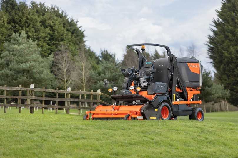 Profi-Mähtechnik steht im Fokus: Kubota präsentiert auf der Demopark 2025 Maschinen für Kommunen und Dienstleister. | Foto: Kubota Profi-Mähtechnik steht im Fokus: Kubota präsentiert auf der Demopark 2025 Maschinen für Kommunen und Dienstleister. | Foto: Kubota