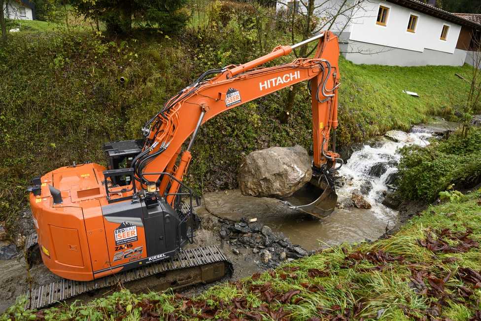 Rototilt: Schnellwechsler für Bagger erleichtern Arbeit