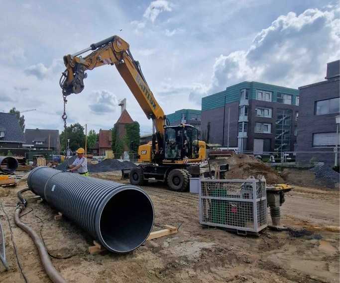 Kanalverlegung Sendenhorst: Kunststoffrohre sichern Bau am St. Josef-Stift Kanalverlegung Sendenhorst: Kunststoffrohre sichern Bau am St. Josef-Stift