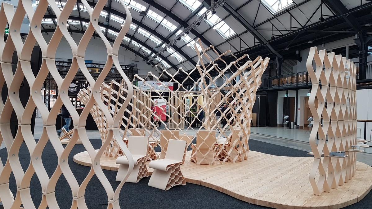 Edle und nachhaltige Architektur: Der Pavillon von Dalila Torres und Anna Prell, Studentinnen der TU Lübeck, ist aus Biopolymer und Flachsfasern und kommt aus dem 3D-Drucker. | Foto: bb