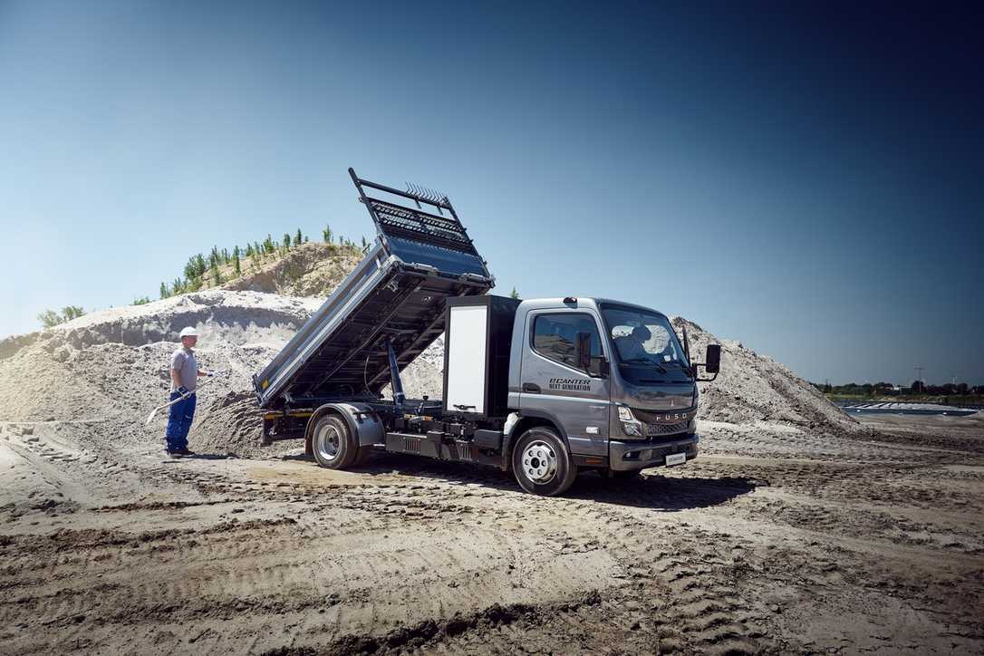 bauma 2025: Fuso zeigt drei Canter-Varianten