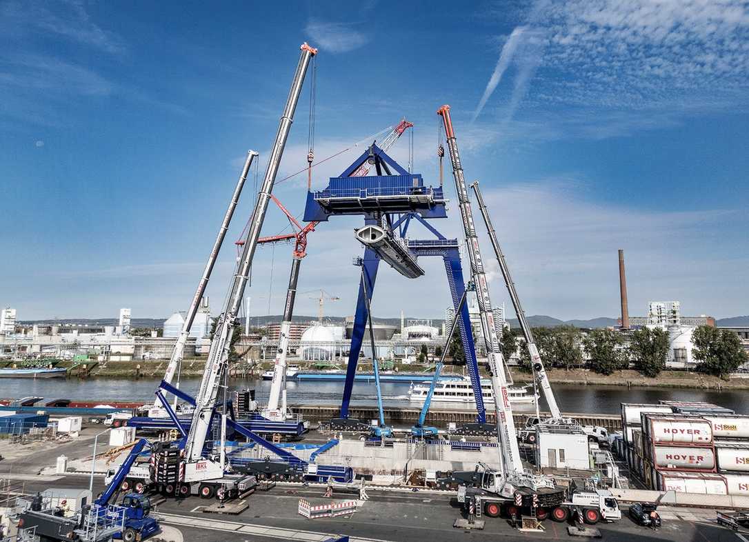 Kraneinsatz: BKL meistert spektakulären Fünffach-Hub in Frankfurt Kraneinsatz: BKL meistert spektakulären Fünffach-Hub in Frankfurt