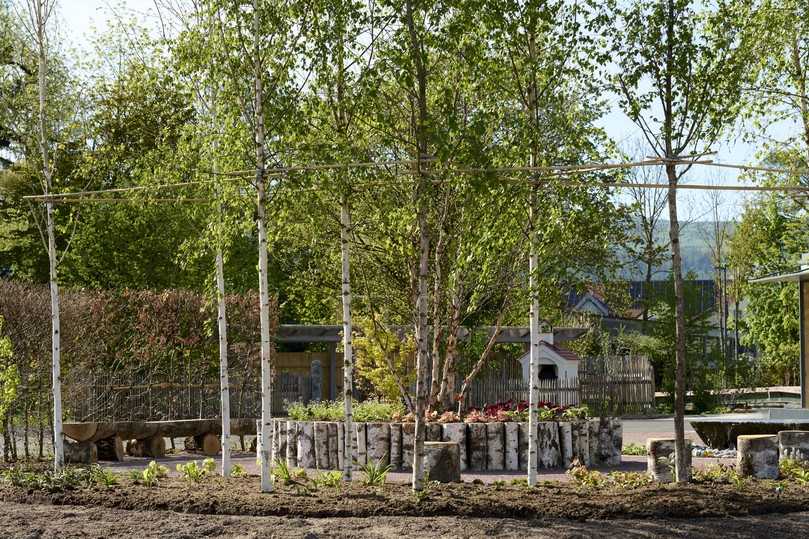 Der „Drachenwald“ von Garten- und Landschaftsbau Weißmüller dient als Treffpunkt und Ruheort. | Foto: VGL Bayern Der „Drachenwald“ von Garten- und Landschaftsbau Weißmüller dient als Treffpunkt und Ruheort. | Foto: VGL Bayern