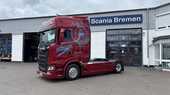 Neues Schnellladesystem von Scania: E-Lkw in 45 Minuten aufgeladen