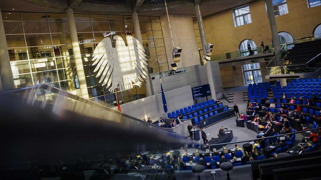 Kanzlerwahl: Baubranche alarmiert über Merz-Niederlage Kanzlerwahl: Baubranche alarmiert über Merz-Niederlage