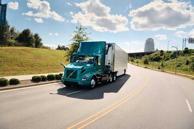 In den USA und Kanada laufen bei Volvo die Hauber VNR Electric vom Band. | Foto: Volvo Trucks