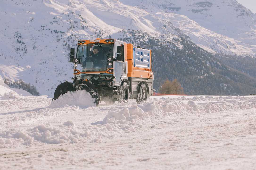 Bucher Municipial mit einem neuen Sortiment von Kehrfahrzeugen