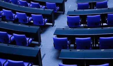 Bundestag beschließt Vergabebeschleunigungsgesetz