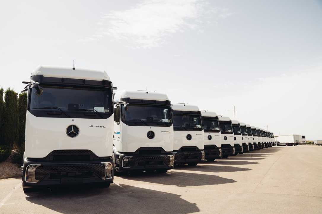 Mercedes Actros L ProCabin: Serienstart und Großaufträge 2025