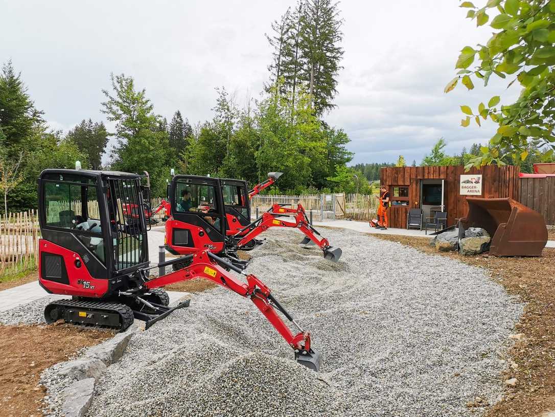 Baggerpark im Center Parcs im Allgäu