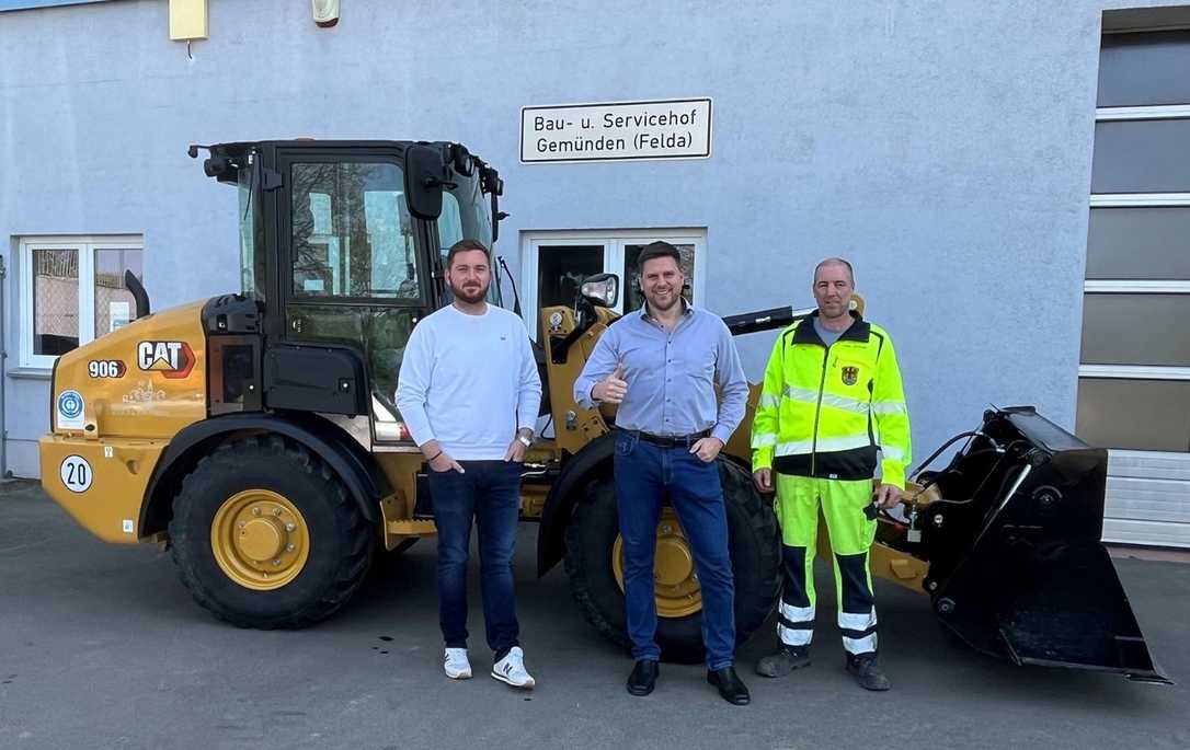 Caterpillar 906: Vielseitiger Radlader für Gemündens Bauhof