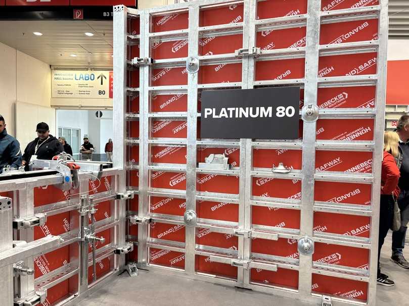 Erstmals auf der bauma 2025 zu sehen: die neue Wandschalung „Platinum 80“ als Prototyp. | Foto: Hünnebeck Erstmals auf der bauma 2025 zu sehen: die neue Wandschalung „Platinum 80“ als Prototyp. | Foto: Hünnebeck