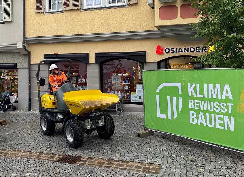 Tübinger Baustelle wird nur mit Elektro-Baumaschinen betrieben