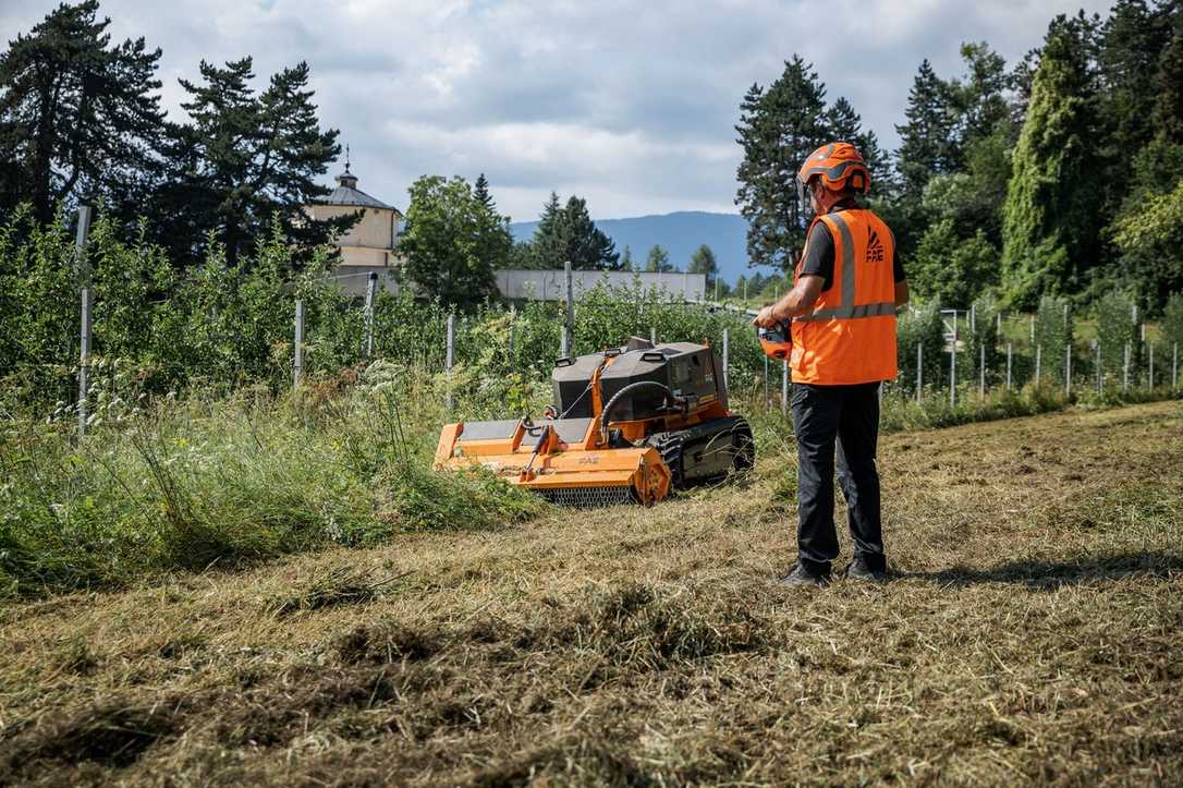 Fae RCU75 jetzt mit Schnellwechselsystem für Kompaktlader-Anbaugeräte Fae RCU75 jetzt mit Schnellwechselsystem für Kompaktlader-Anbaugeräte